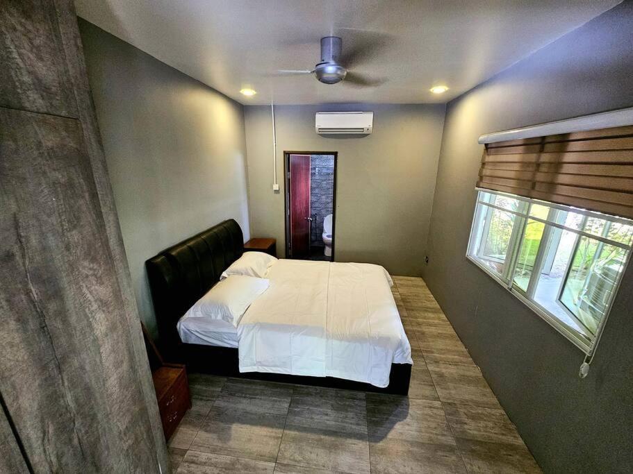 Holiday home Rugading Riverside Near Kota Kinabalu. Kampong Rugarding